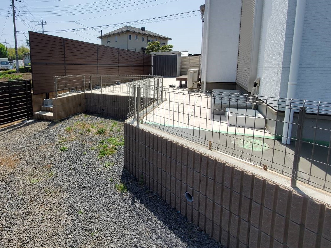 使いやすいガレージと安心できる外構