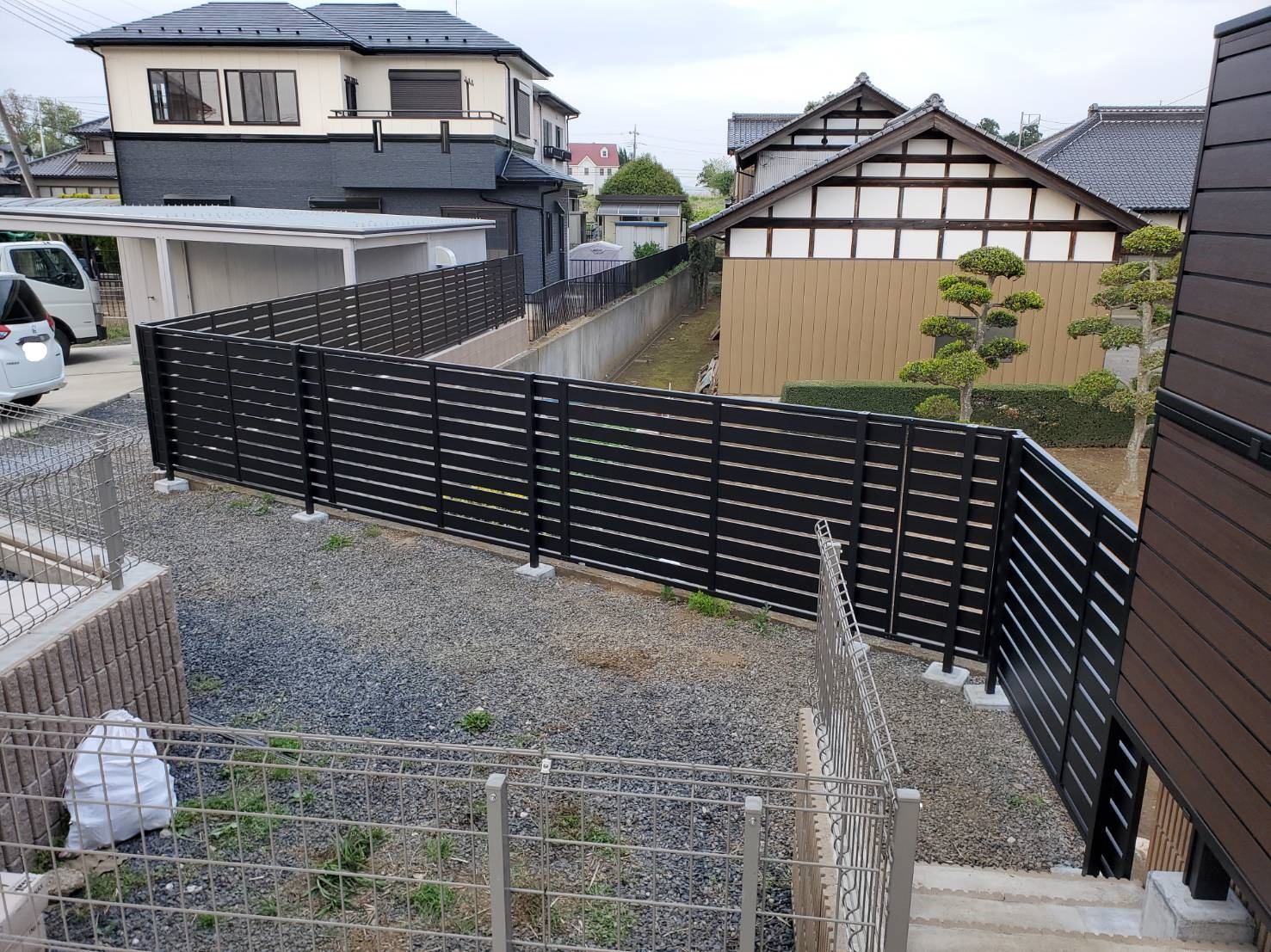 使いやすいガレージと安心できる外構